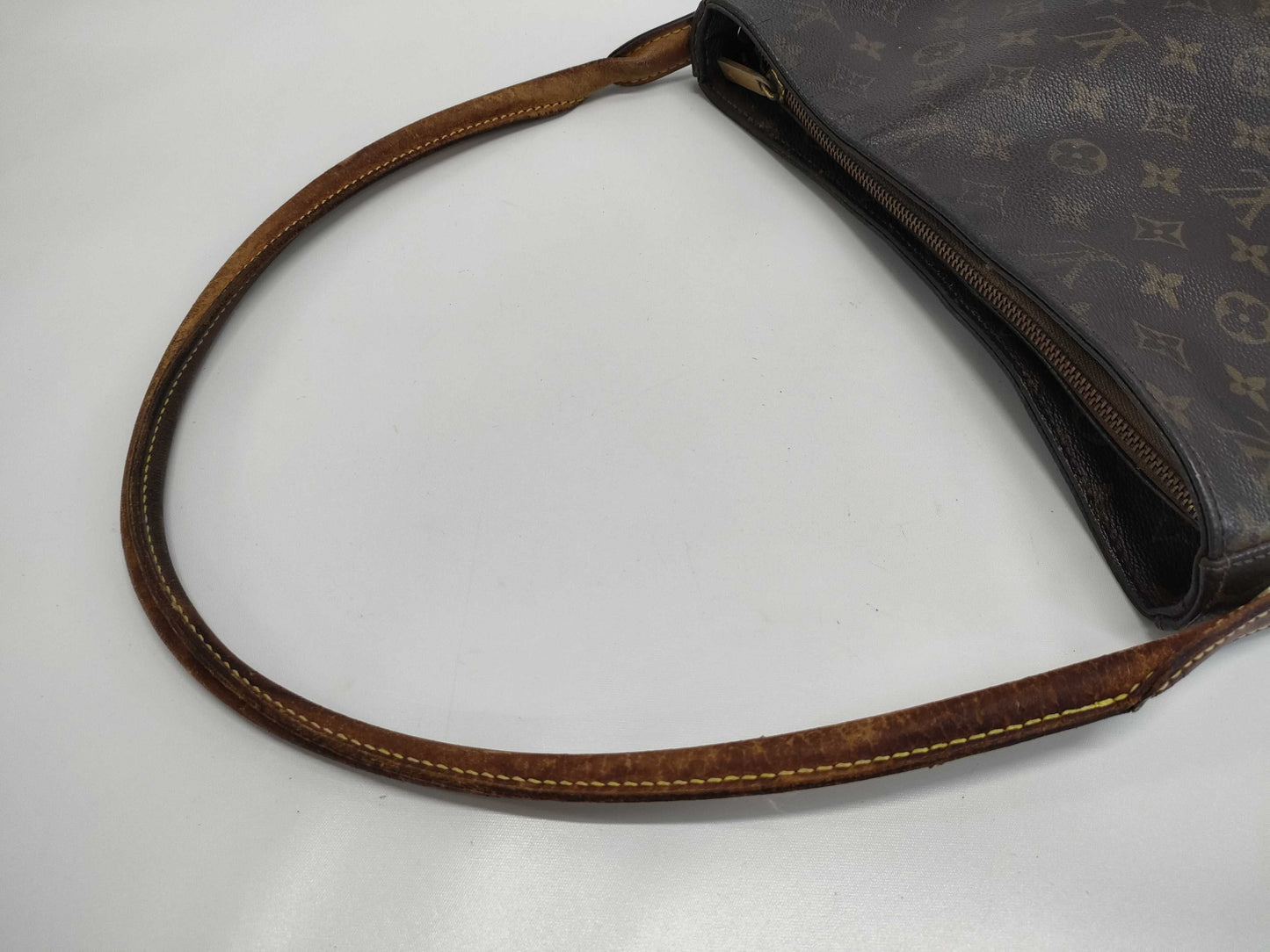 LOUIS VUITTON Monogram M51145 Looping GM Shoulder Bag