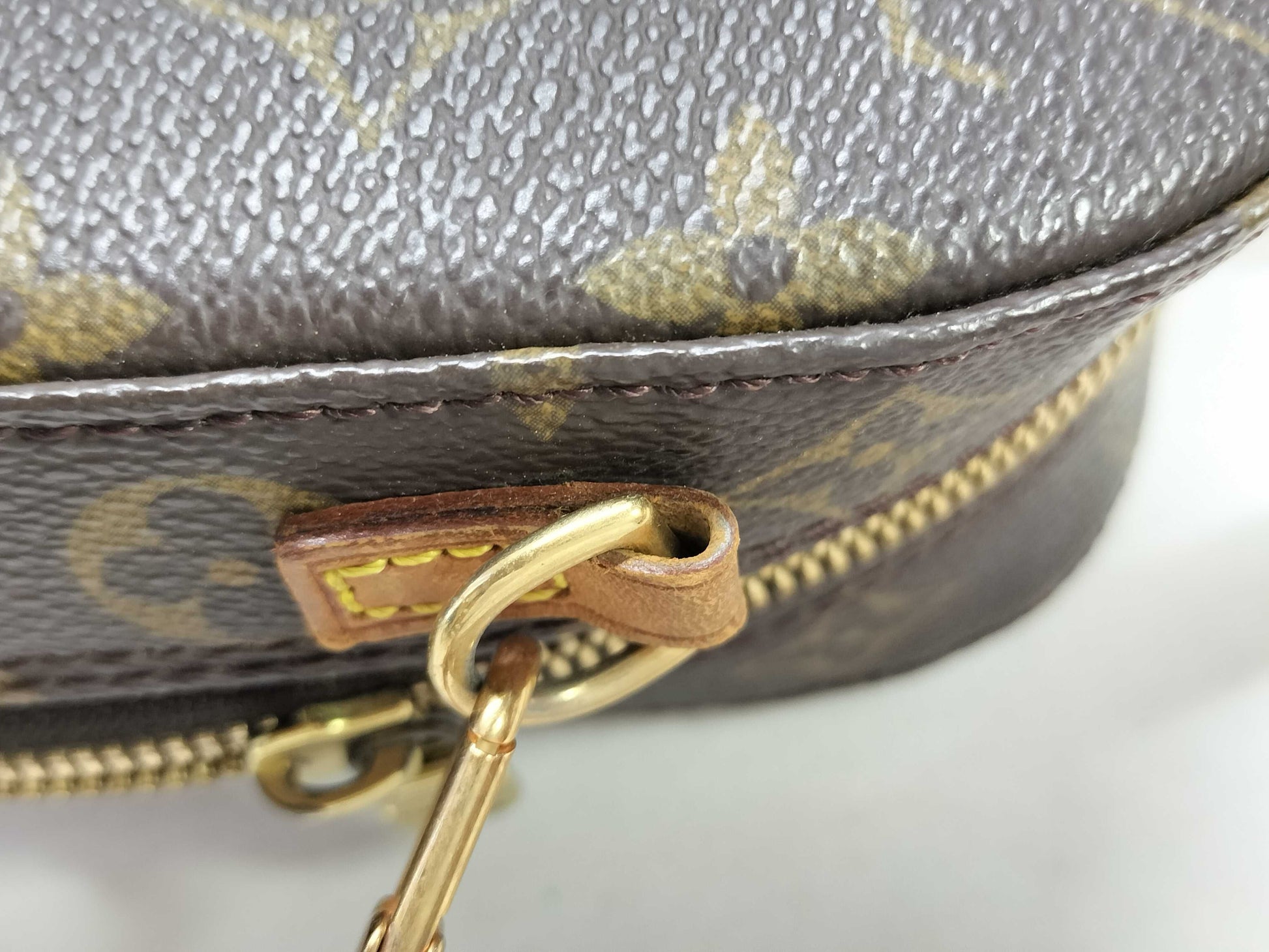 LOUIS VUITTON Monogram M47500 Spontini Shoulder Bag