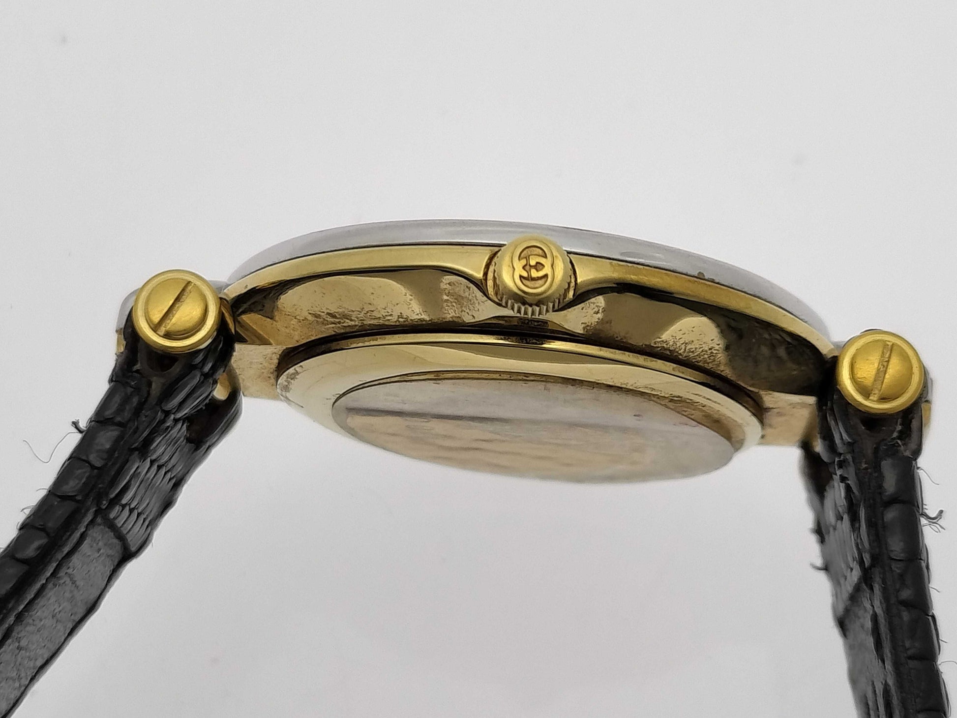 GUCCI 4500L Quartz Women's Watch