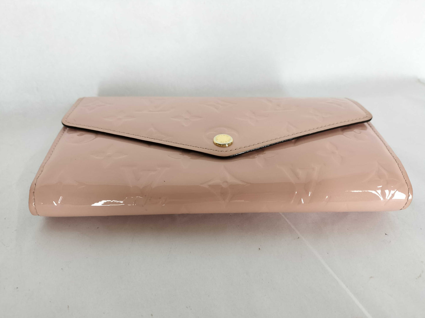 LOUIS VUITTON Vernis Pink Wallet