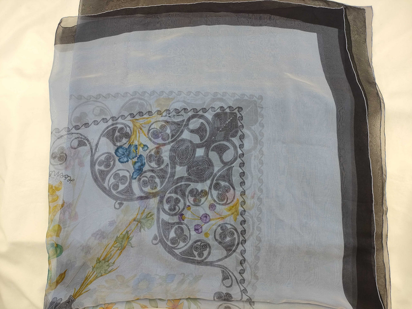HERMES Carré 140 Arabesque Scarf with Tag Removed, Blue
