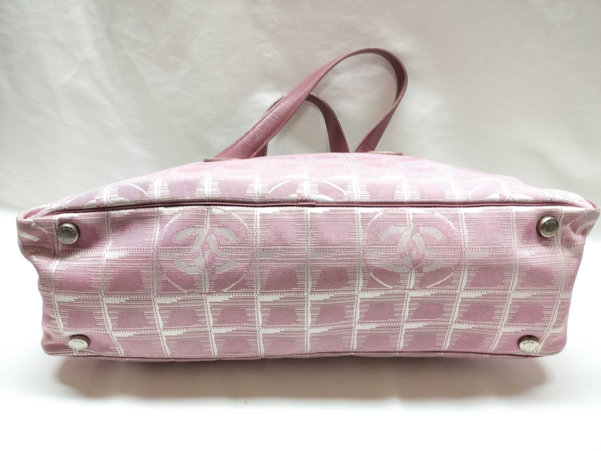 CHANEL New Travel Line Nylon and Leather Shoulder Bag, Pink