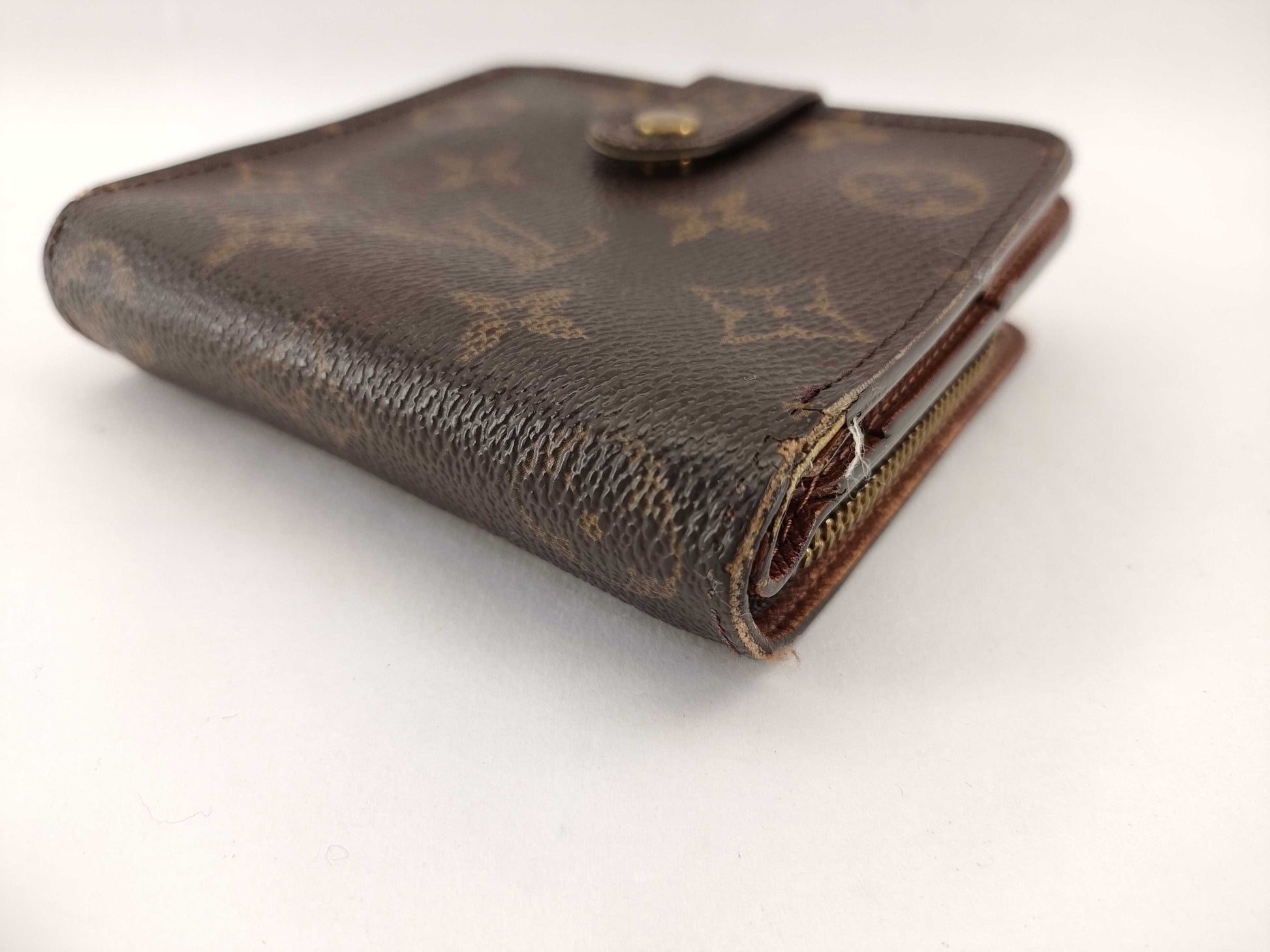 LOUIS VUITTON Monogram Compact Zip Wallet M61667 / MI1013