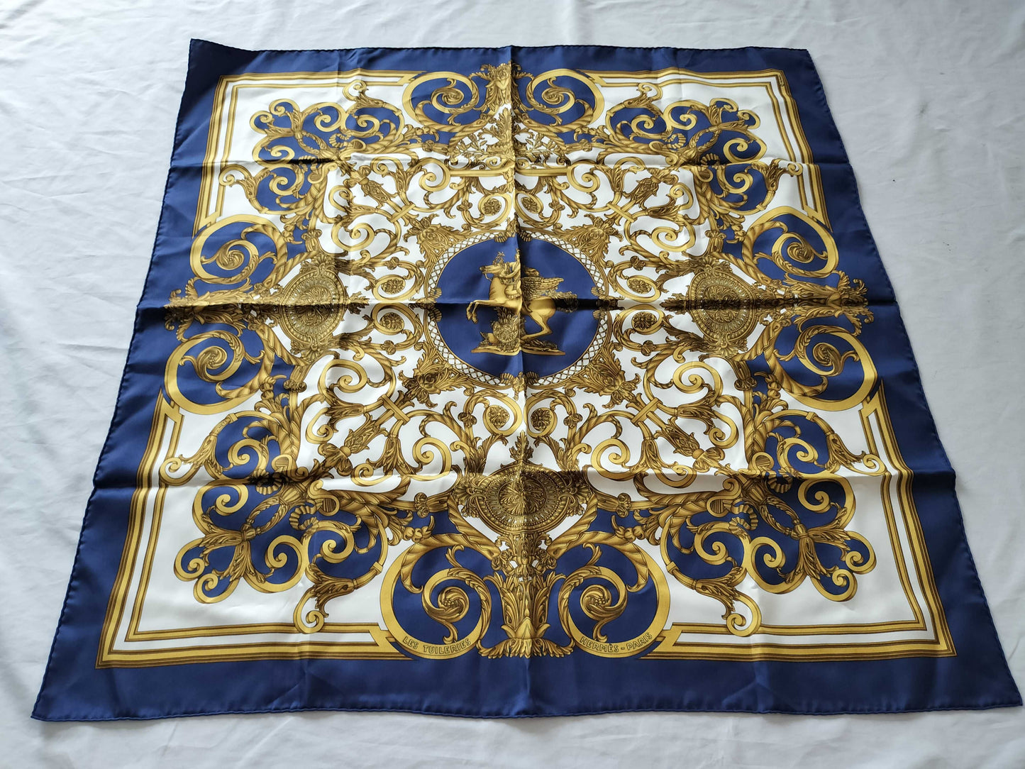 HERMES Carré LES TUILERIES Tuileries Garden Blue Scarf