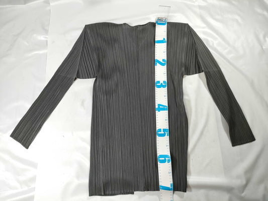 ISSEY MIYAKE Pleats Please Plain Cardigan Gray Top