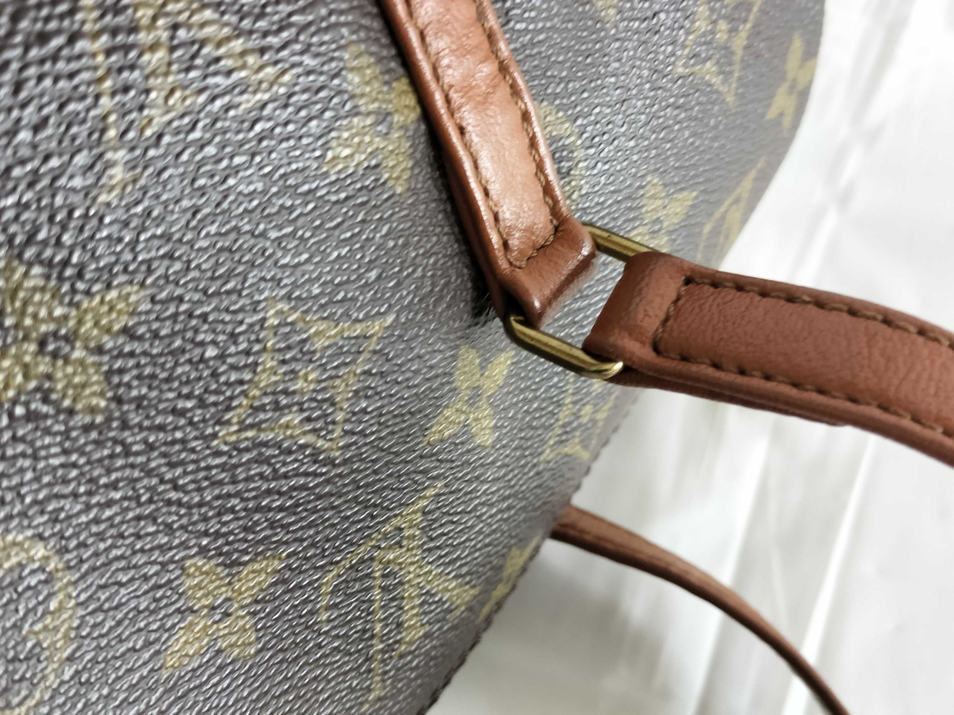 LOUIS VUITTON Monogram M51385 Papillon 30 Handbag with Pouch