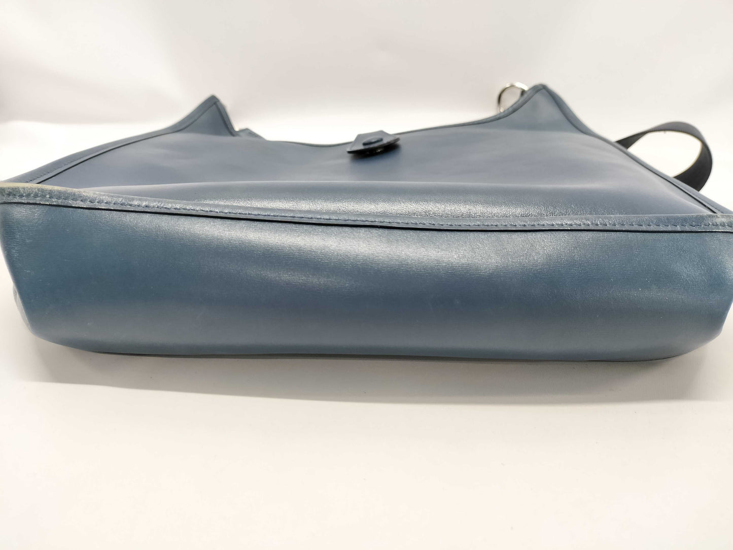 HERMES Evelyn Shoulder Bag
