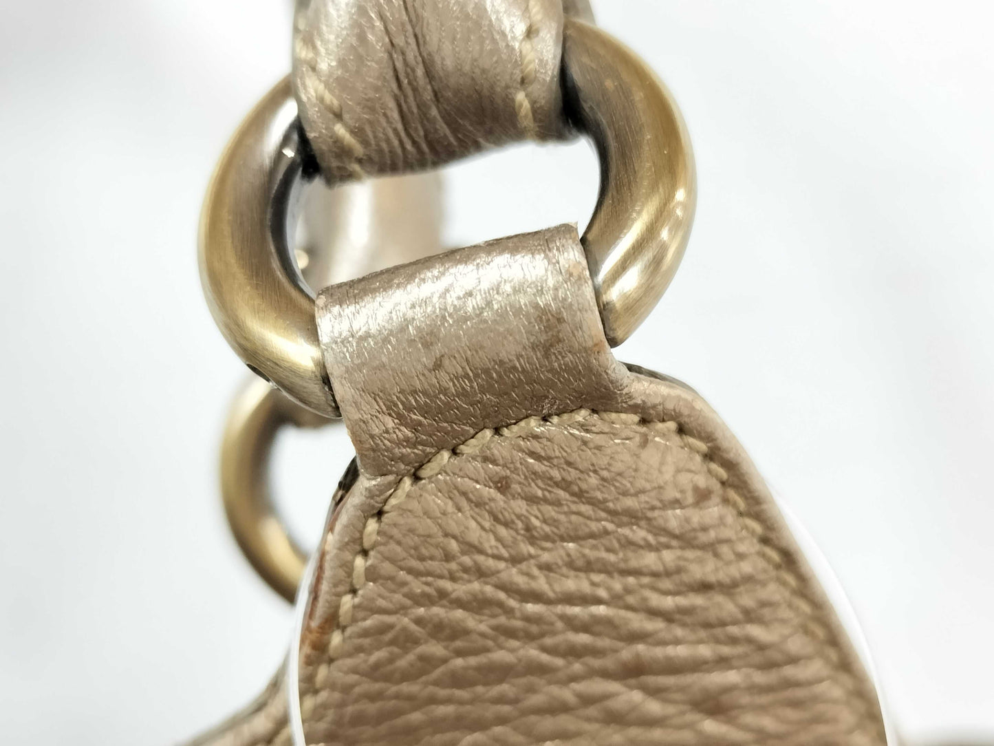 Salvatore Ferragamo Gancini EE21-A069 Beige Handbag