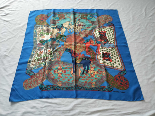 HERMES Carre 90 Scarf