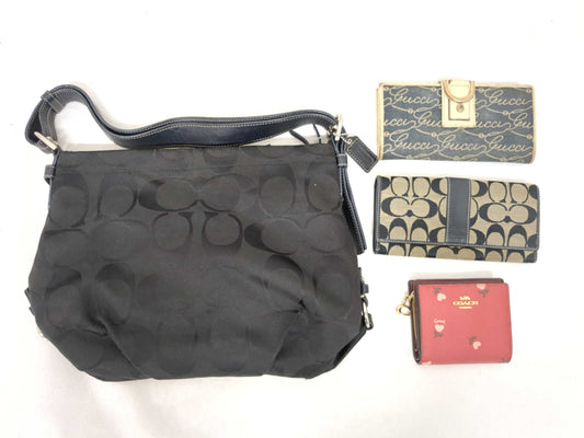 COACH Signature Bag/Wallet Set Shoulder Bag