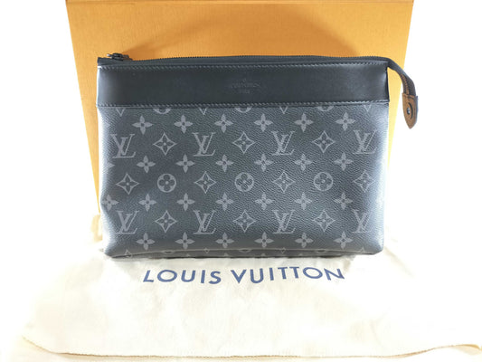 LOUIS VUITTON Pochette Voyage Second Bag