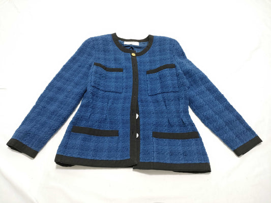 CHANEL BOUTIQUE Tweed No-Collar Button Jacket