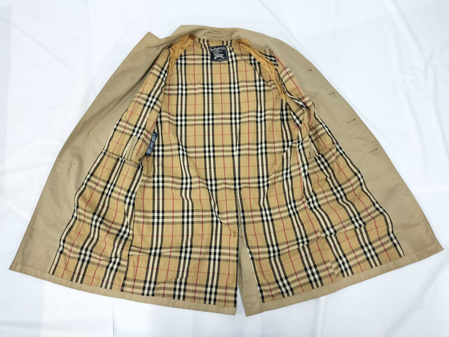 BURBERRY trench coat with stains