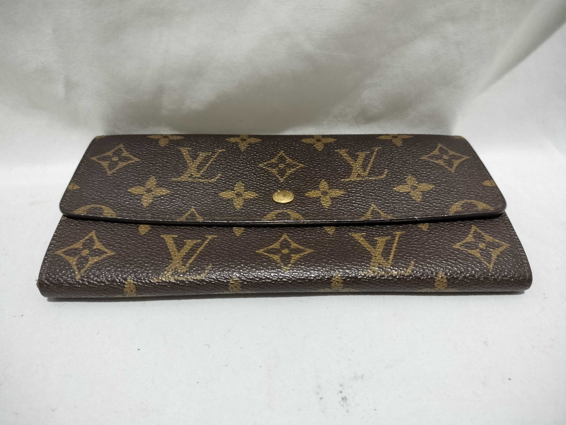 LOUIS VUITTON Monogram Old Portefeuille Sarah Wallet