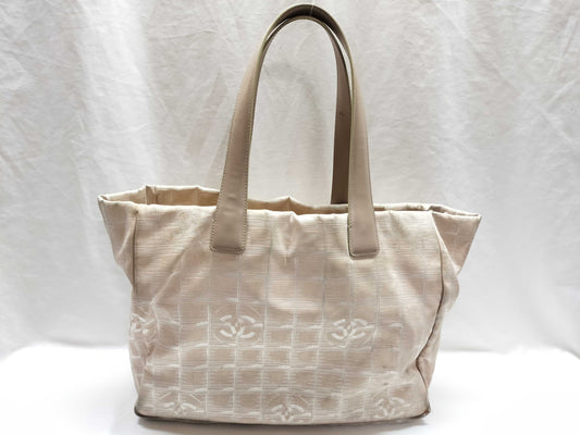 CHANEL New Travel Line New Travel Tote Bag
