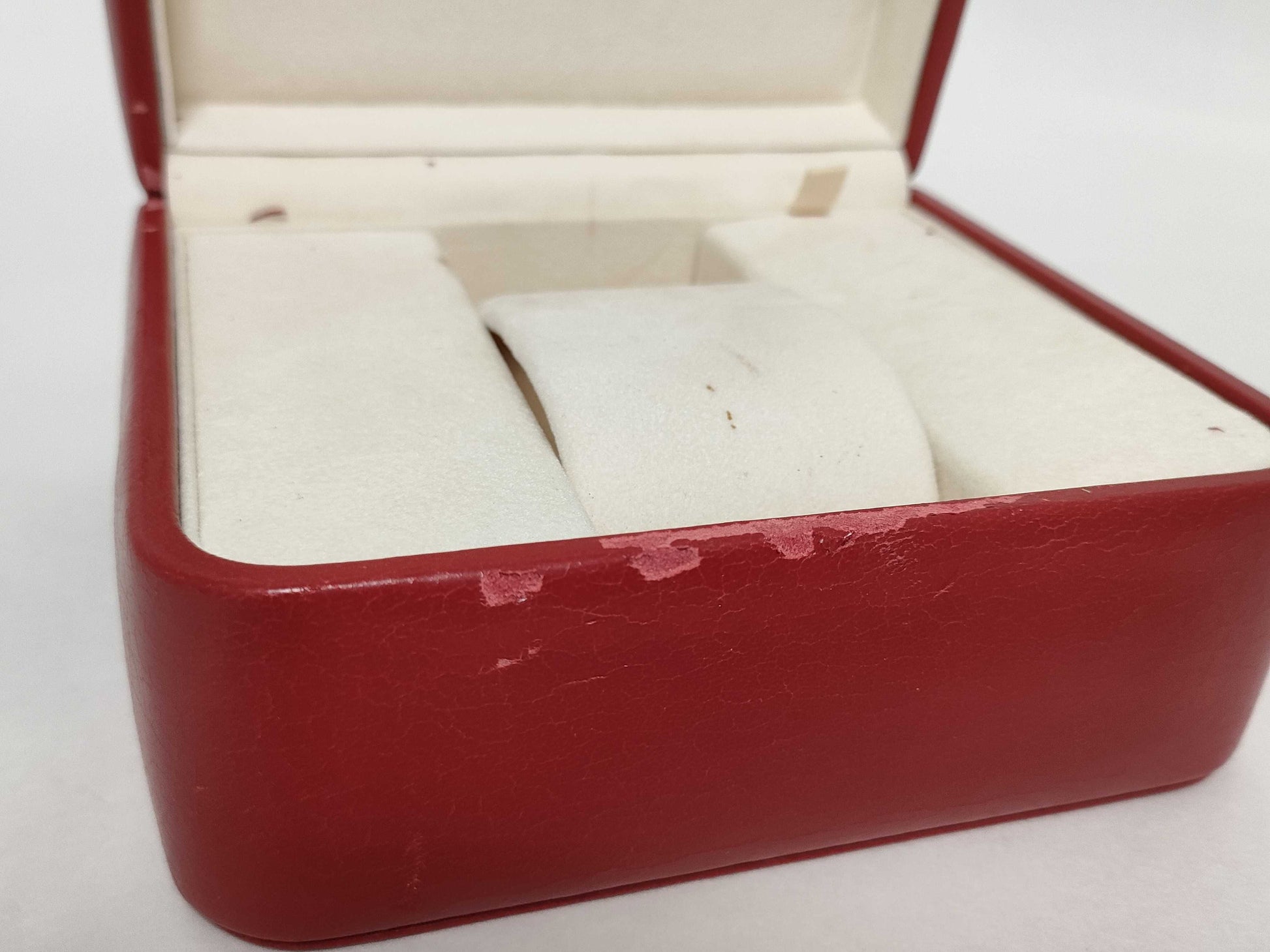 OMEGA Omega watch box with warranty Other accessories