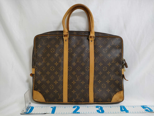 LOUIS VUITTON Monogram M53361 Porto Document Voyage Handbag