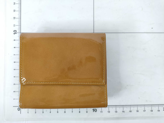 CHANEL Caviar Leather Patent Wallet