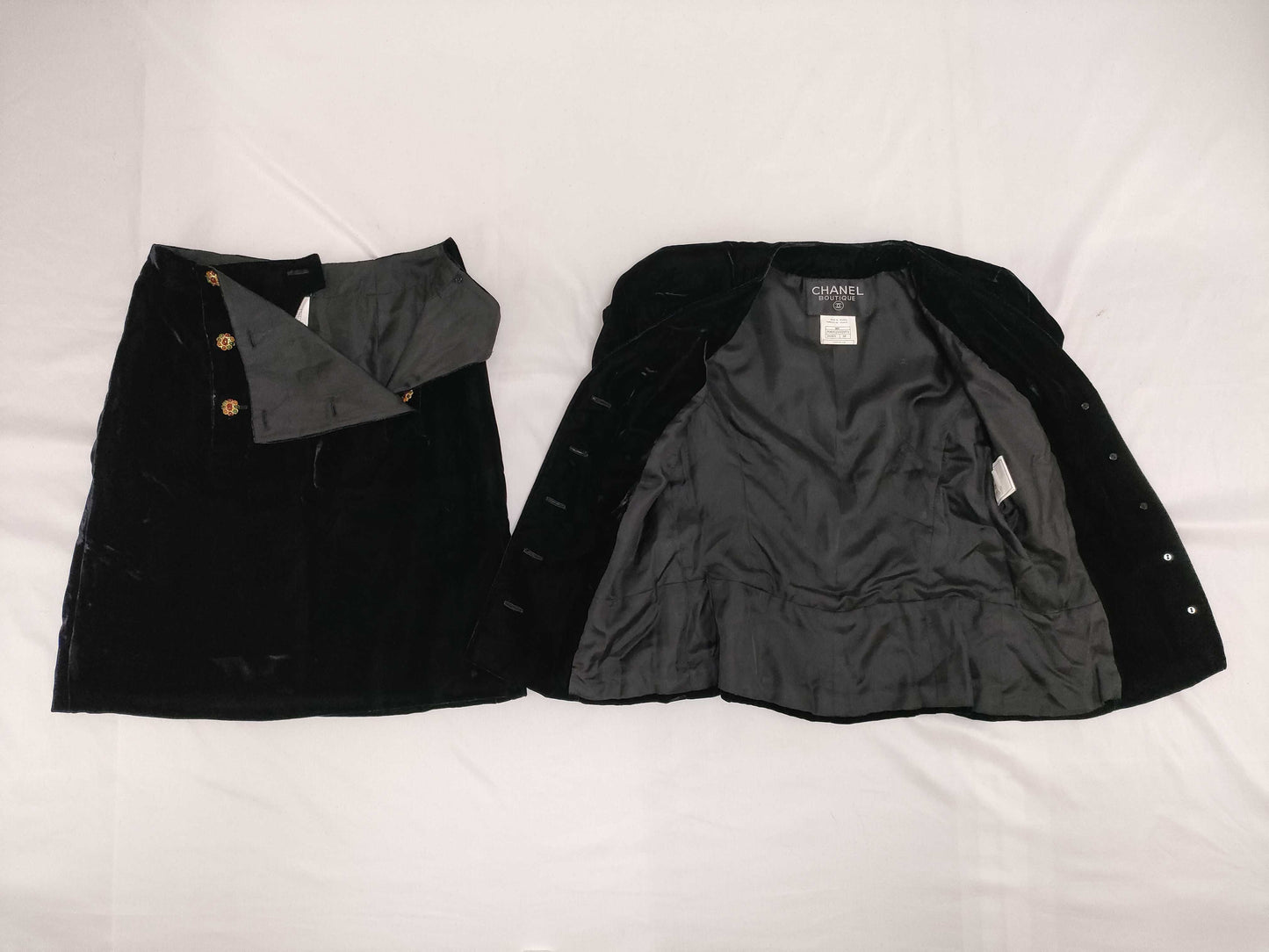 CHANEL 96A Biscuit Velvet Gribois Other Apparel