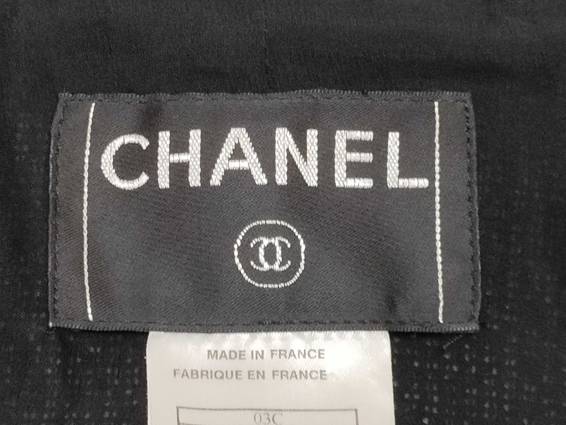 CHANEL 03C Cardigan Camellia Button Cardigan