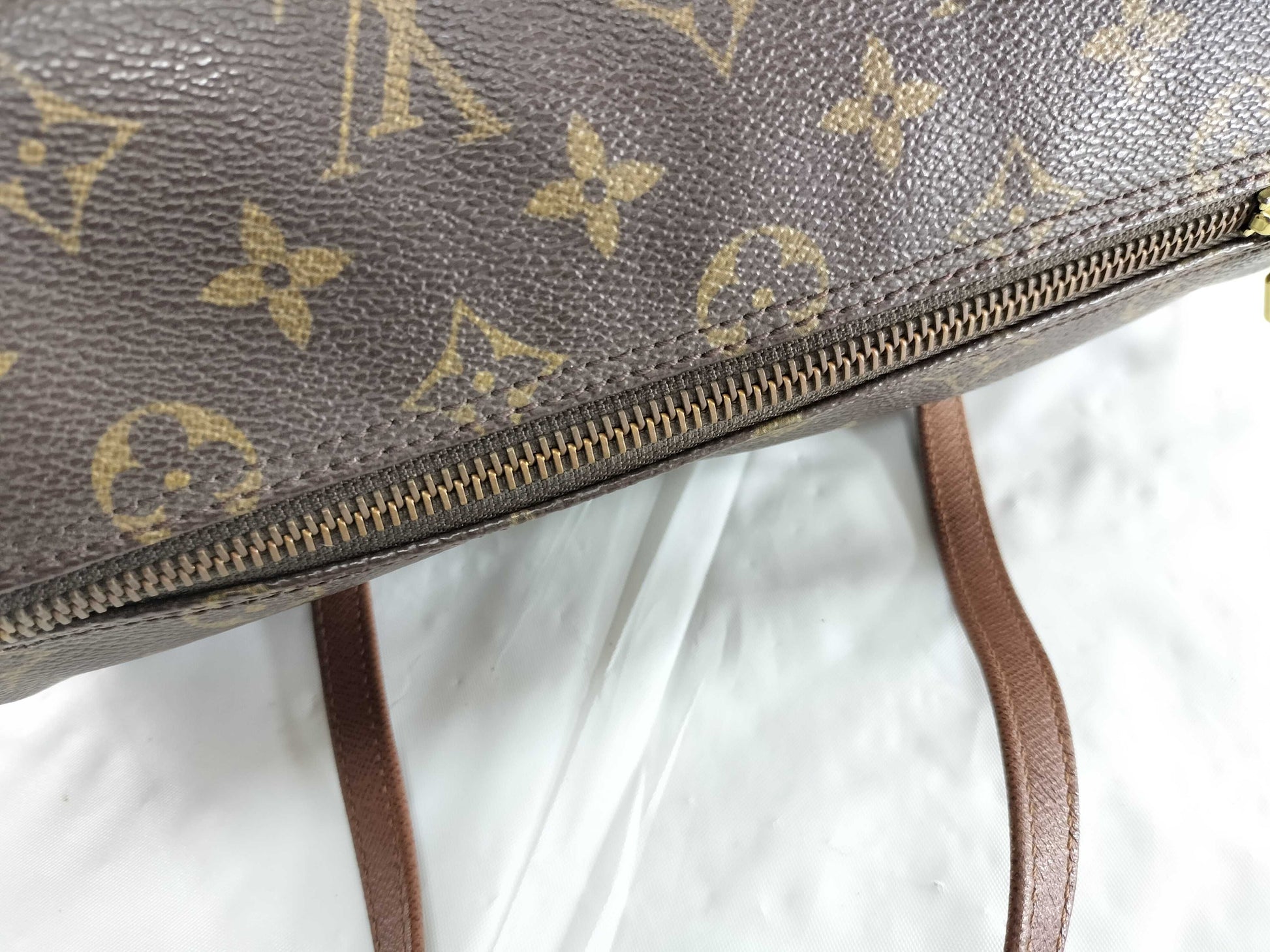 LOUIS VUITTON Monogram M51386 Papillon 26 Tote Bag