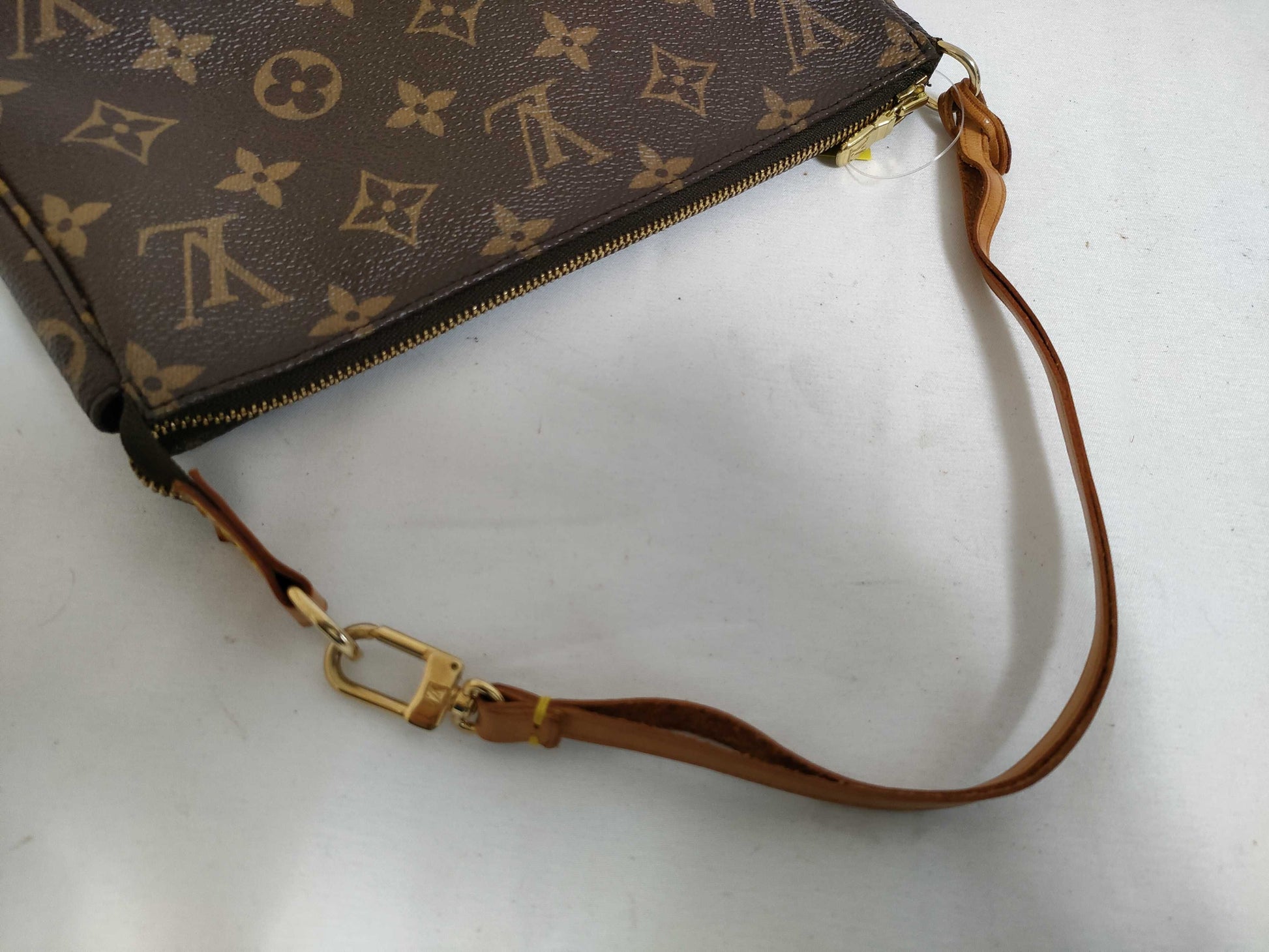 LOUIS VUITTON Monogram Pochette Accessoires M51980 Pouch