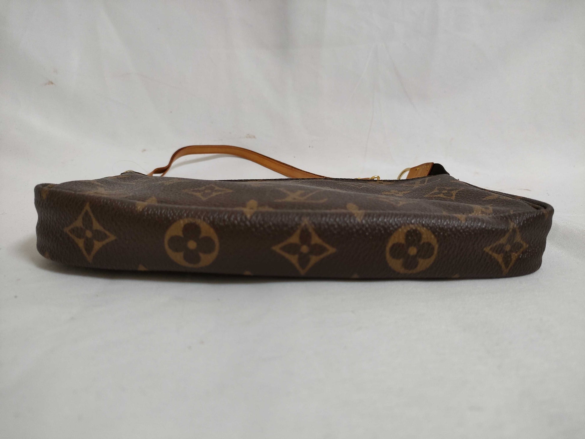 LOUIS VUITTON Monogram Pochette Accessoires M51980 Pouch