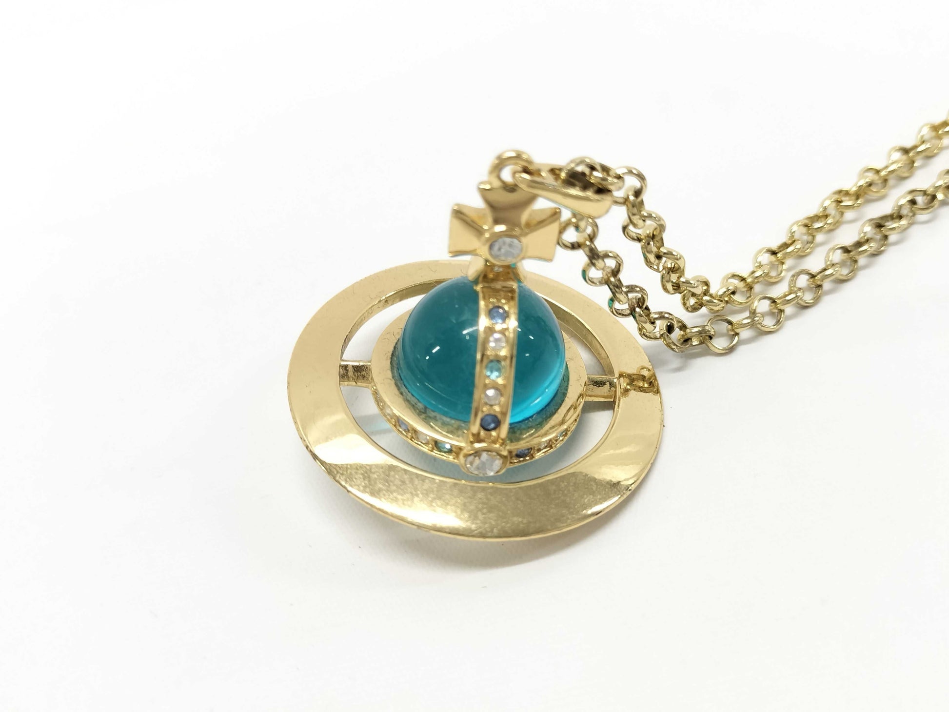 Vivienne Westwood Large Orb Necklace