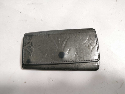 LOUIS VUITTON Monogram Matte Matte Murtikle 4-String Key Case / Keychain