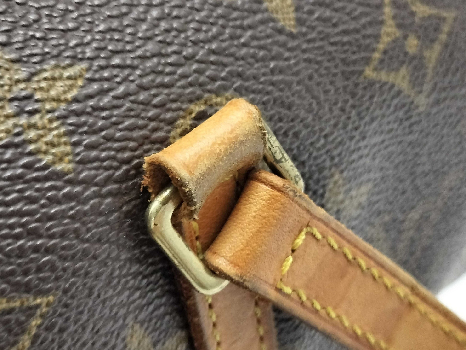 LOUIS VUITTON Monogram M51385 Papillon 30 Handbag with Pouch