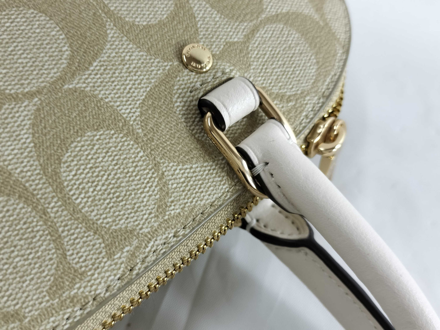COACH Signature 27583 Handbag