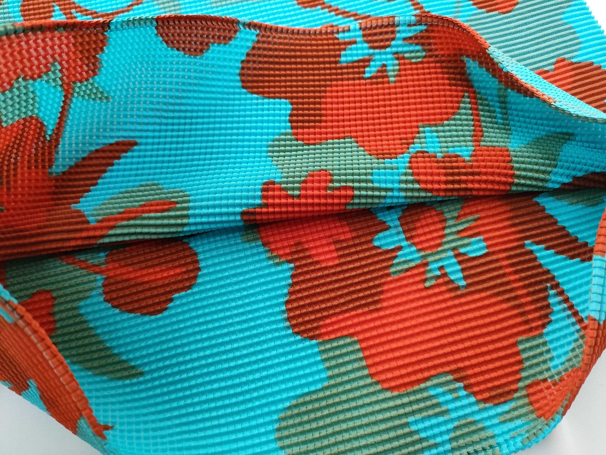 ISSEY MIYAKE Pleated Floral Top