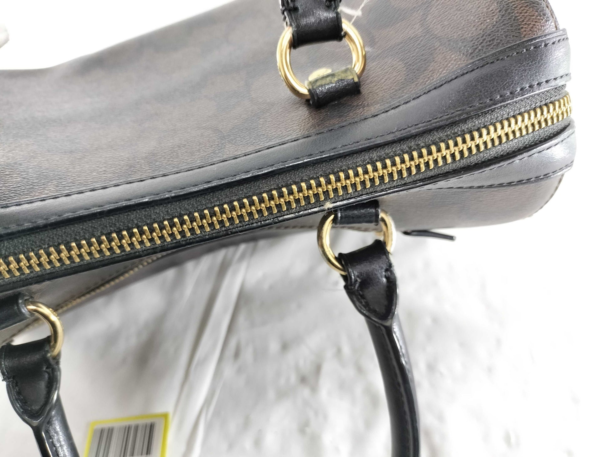 COACH Signature 2-way Bag Handbag