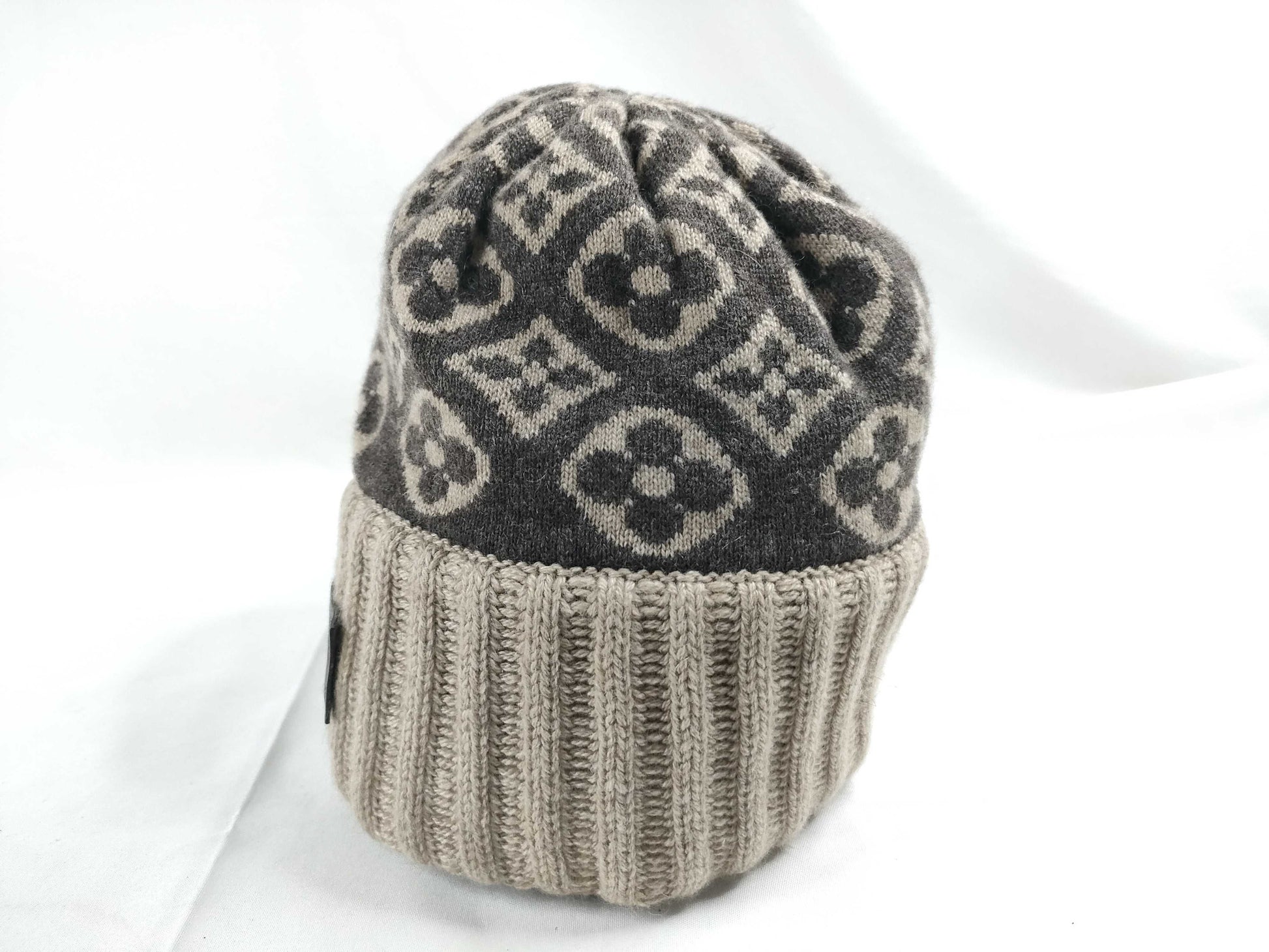 LOUIS VUITTON Monogram Knit Hat Other Accessories