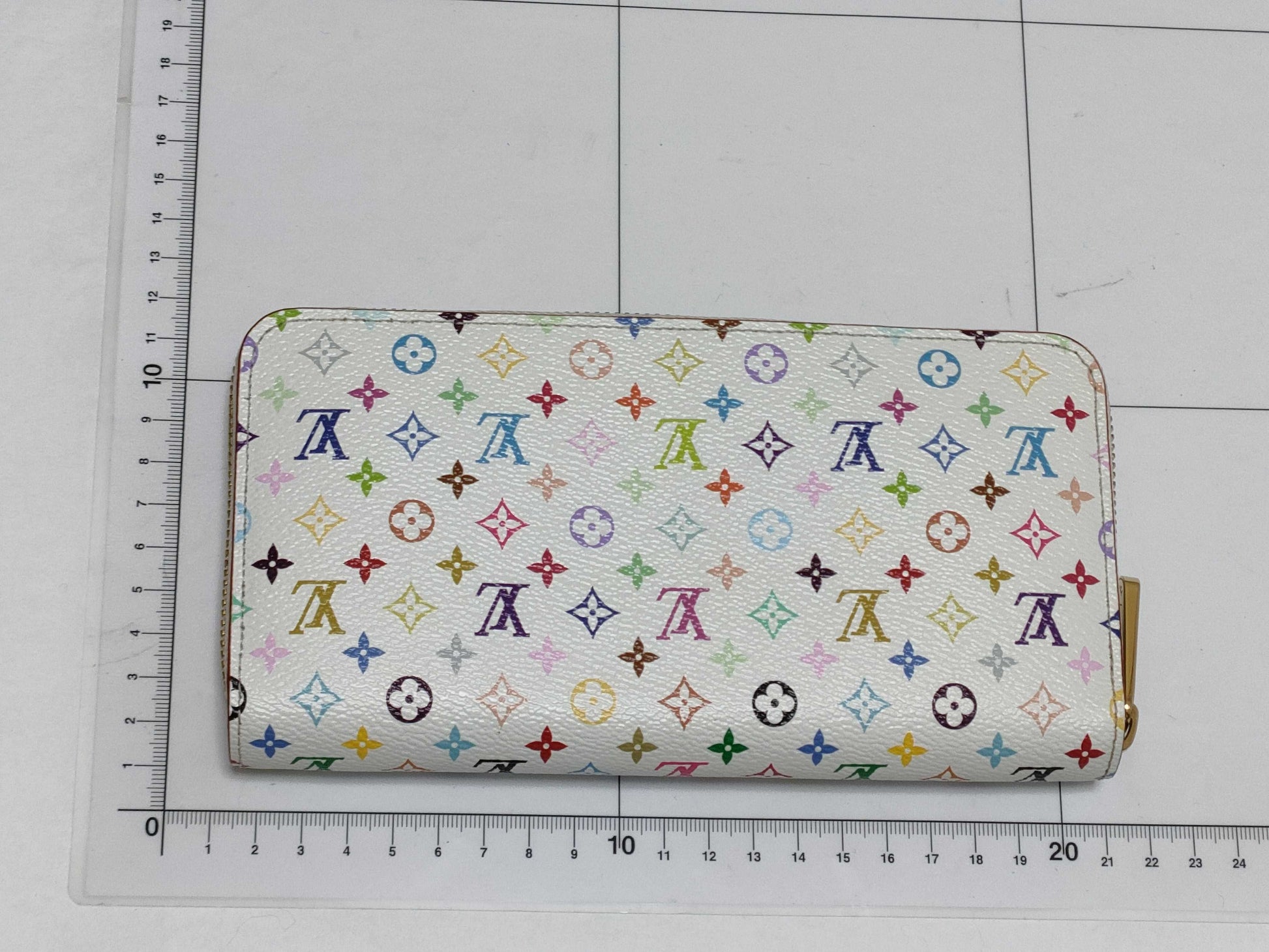 LOUIS VUITTON Monogram Multicolore M13922 LV×TM Zippy Wallet