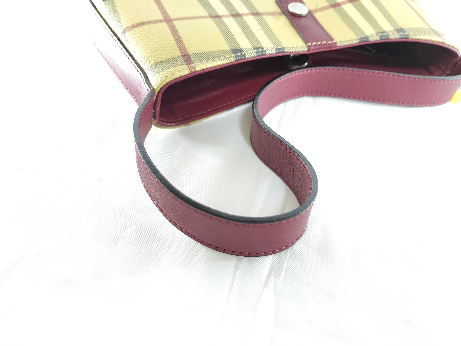 BURBERRY One-Shoulder Shoulder Bag