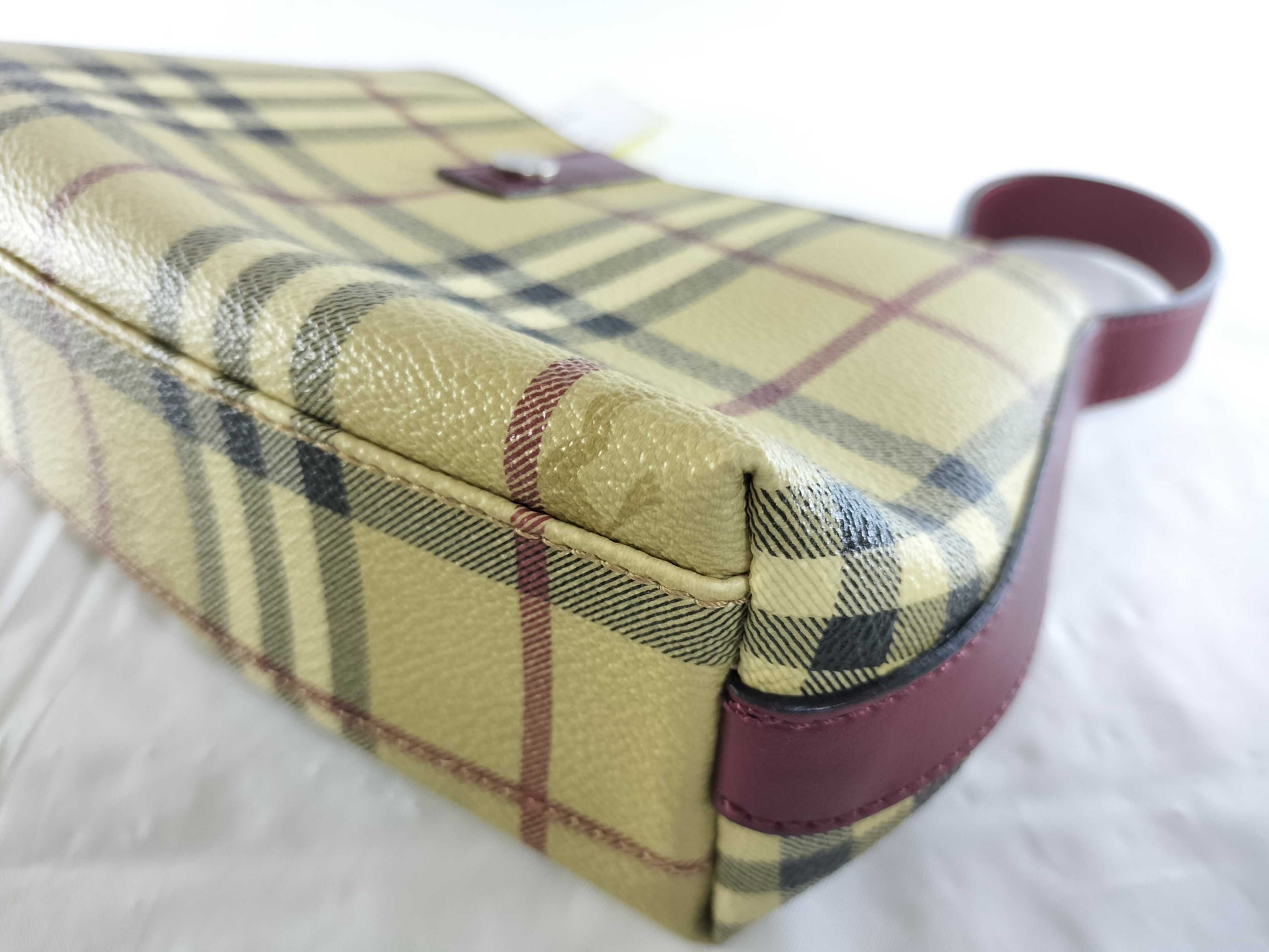 BURBERRY One-Shoulder Shoulder Bag