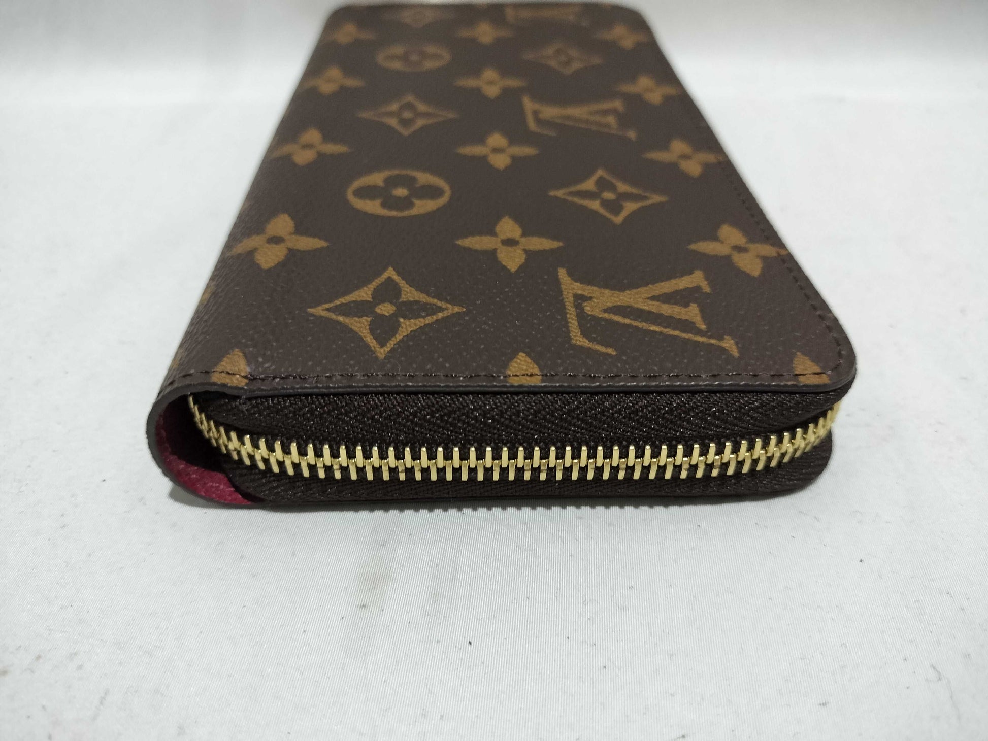 LOUIS VUITTON Monogram Zippy Wallet RFID Wallet