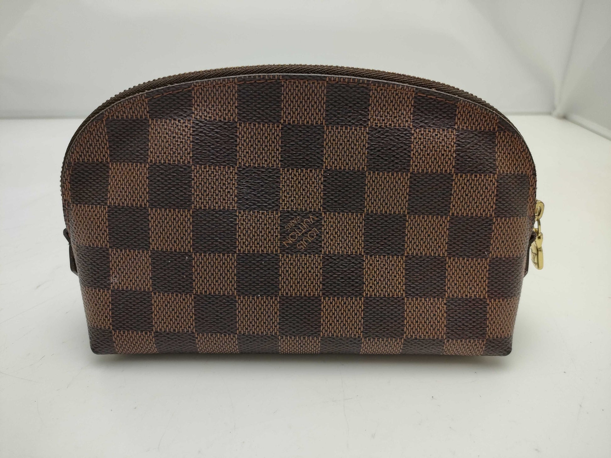LOUIS VUITTON Damier Pochette Cosmetic Pouch
