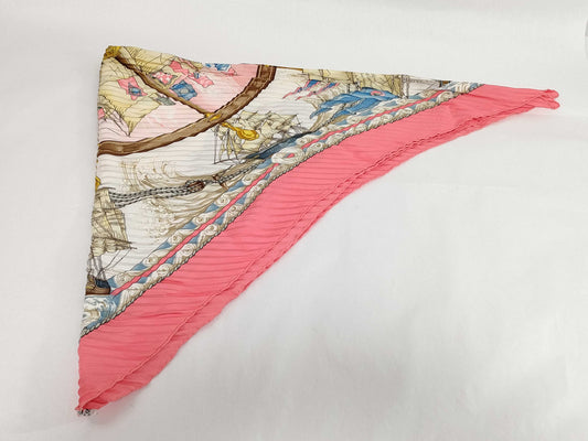 HERMES Carré Pleated Carré Wind Blow Scarf