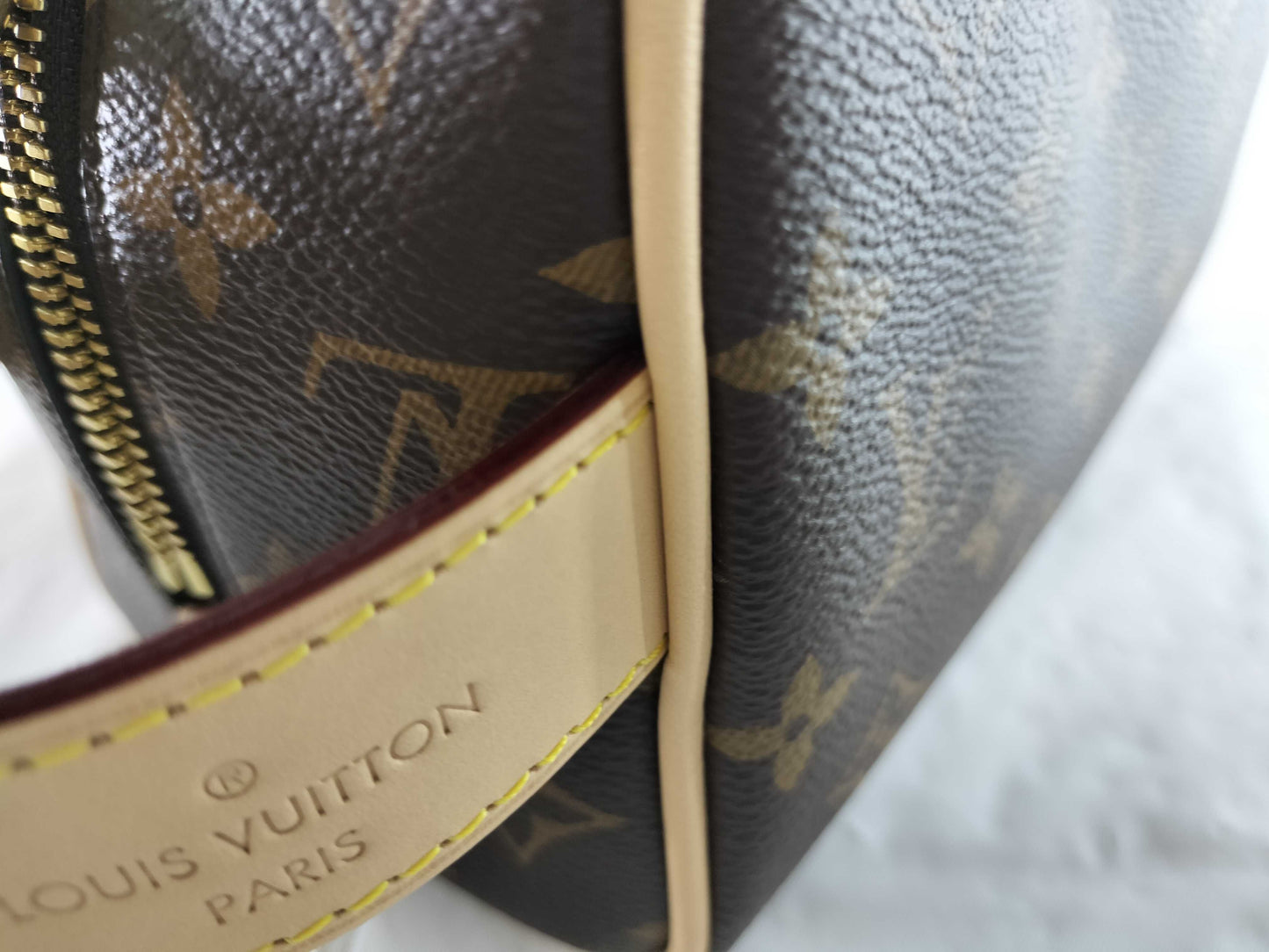 LOUIS VUITTON Monogram M83112 Locker Dopp Kit Second Bag