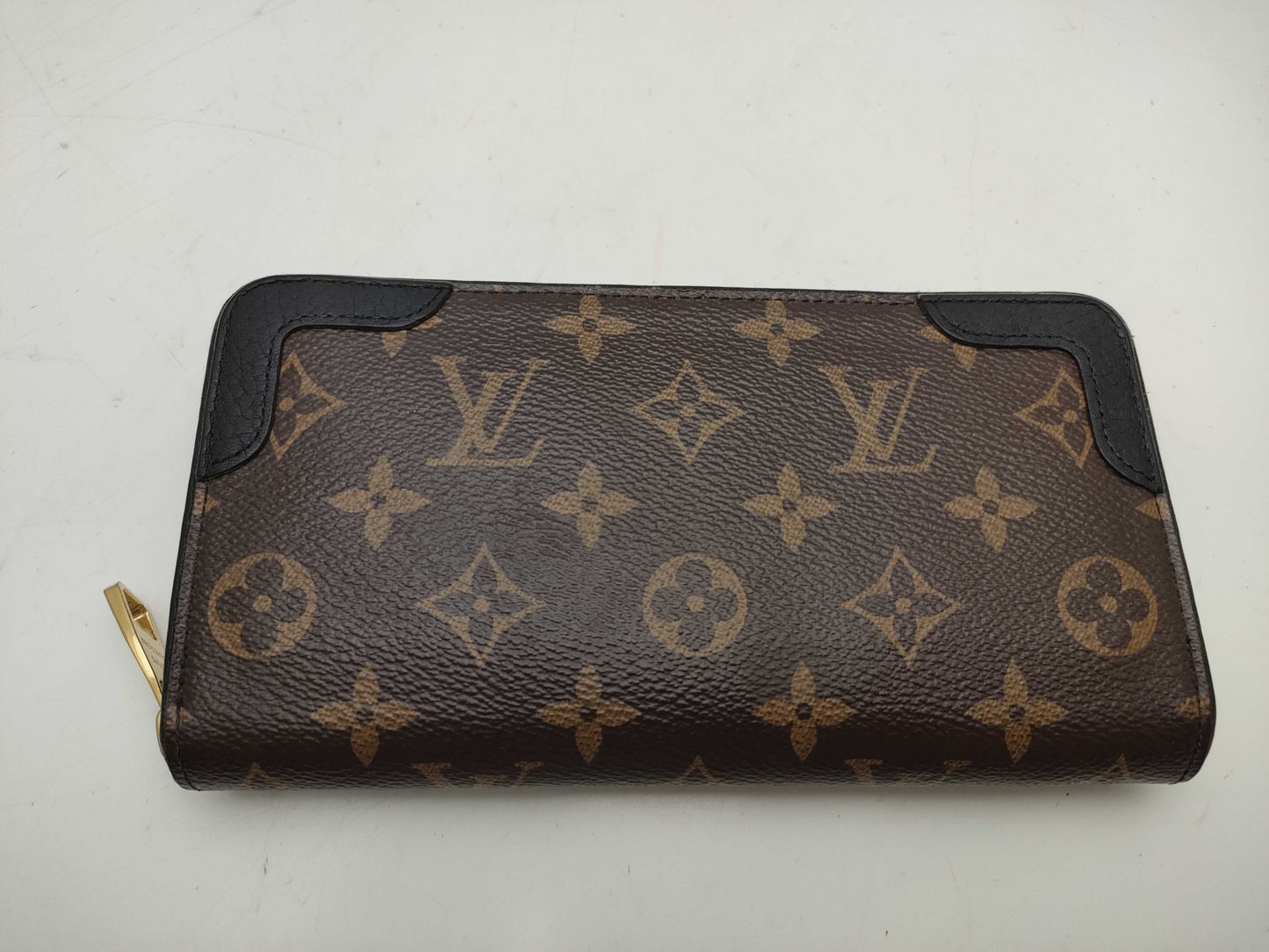 LOUIS VUITTON Monogram M61188 Zippy Wallet Retiro Wallet