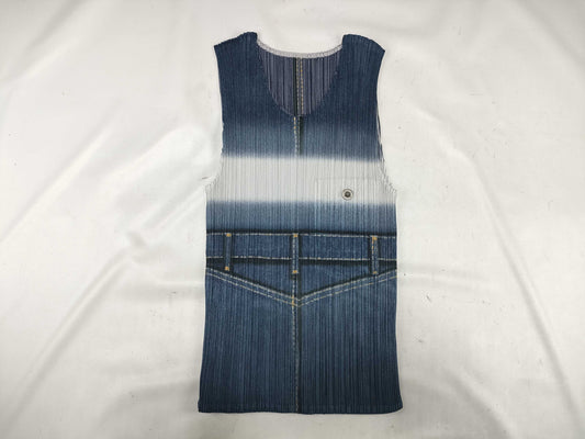 ISSEY MIYAKE Pleats Please Sleeveless Patterned Blue Top
