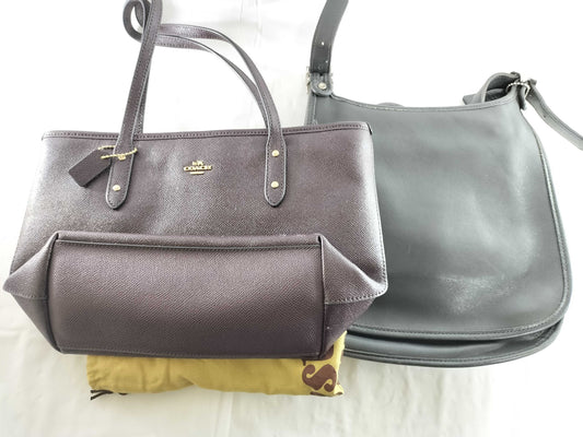 COACH 9135 and two other shoulder bags