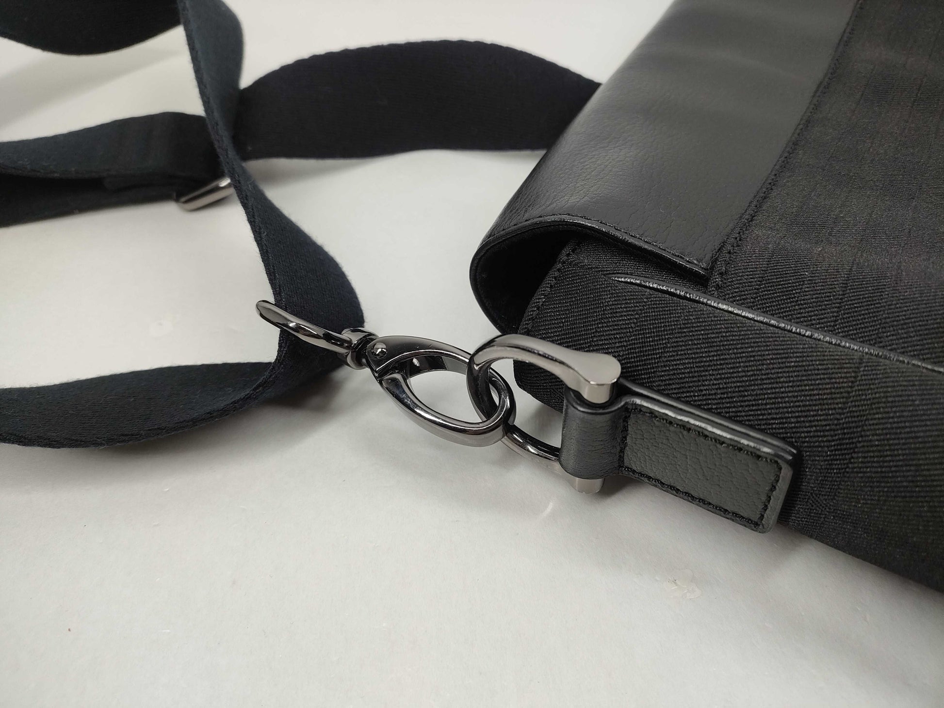 BURBERRY BLACK LABEL Nova Check Shoulder Bag