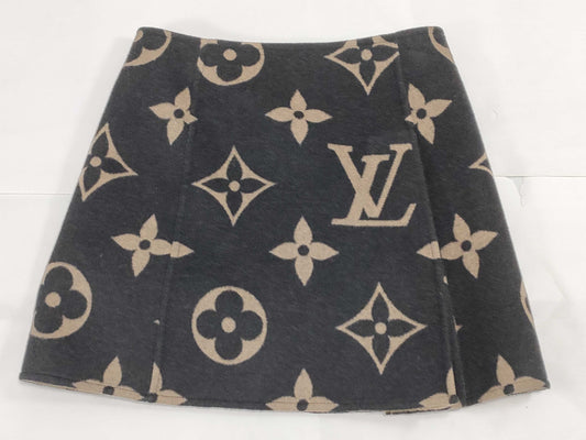 LOUIS VUITTON Monogram Giant Monogram Skirt