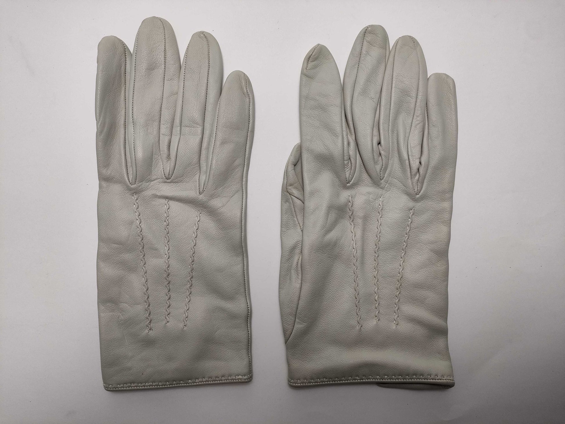 HERMES Leather Gloves Other Accessories