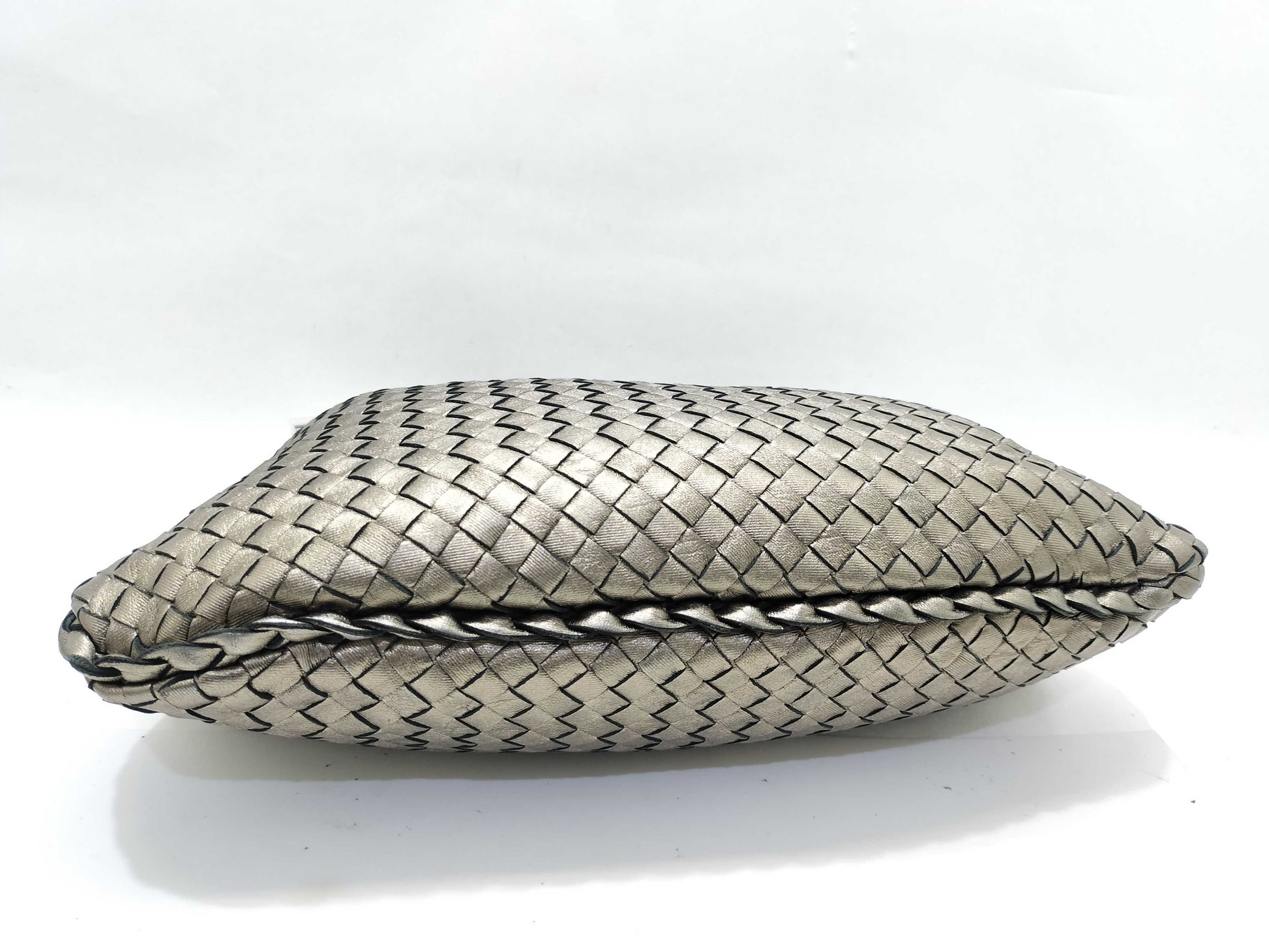 BOTTEGA VENETA Intrecciato Hobo Handbag