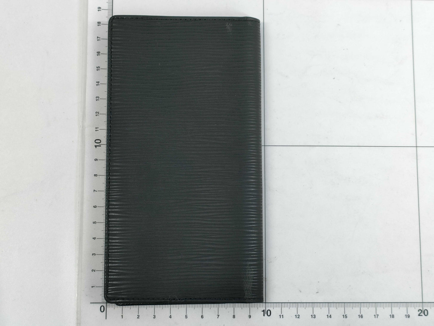 LOUIS VUITTON Epi Wallet