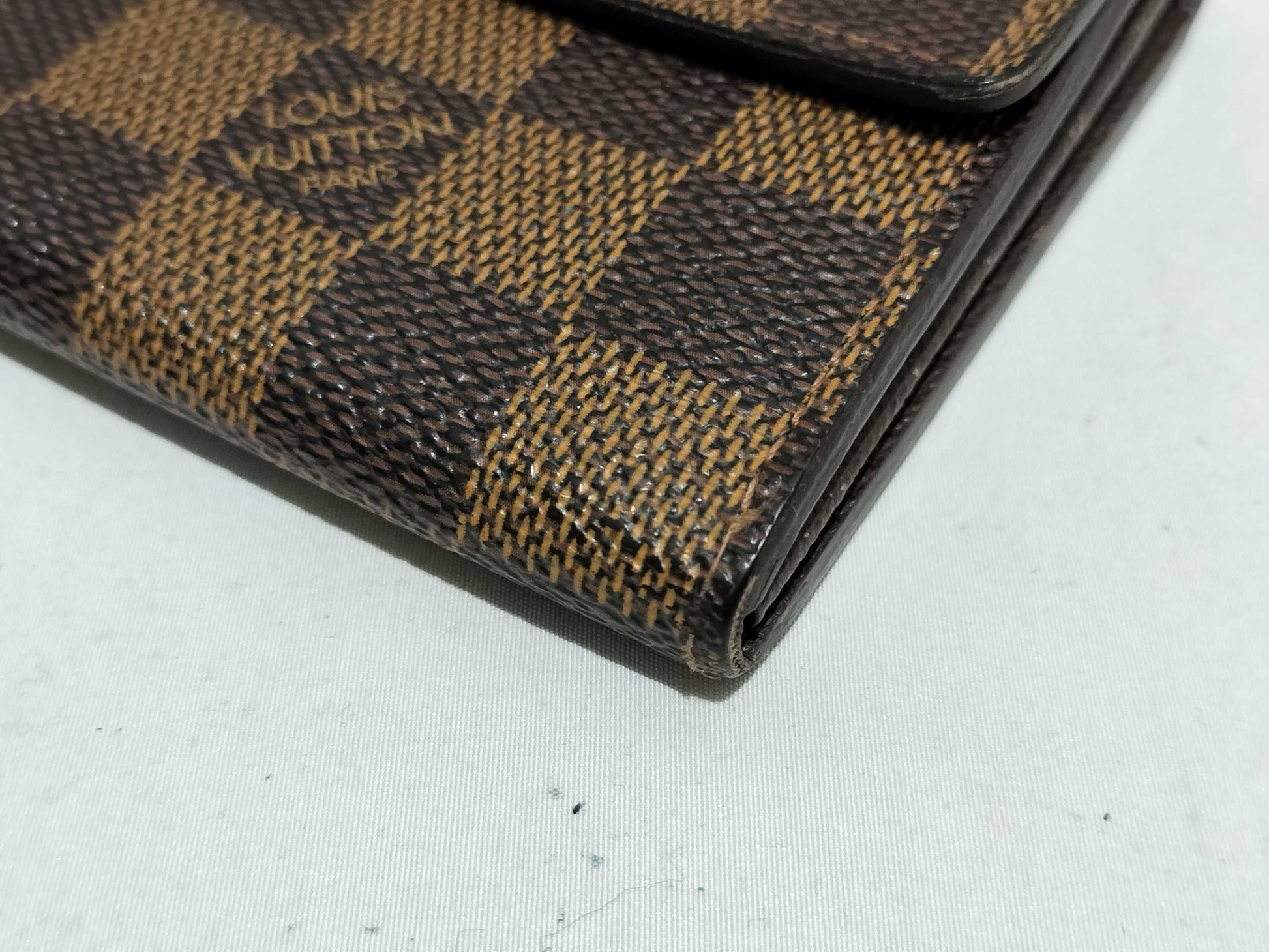 LOUIS VUITTON Damier Portefeuille Sarah N61734 Wallet